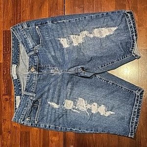 Torrid boyfriend cut distressed denim shorts